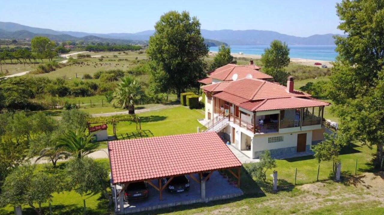 Villa Ilyos Ierissós Exterior foto